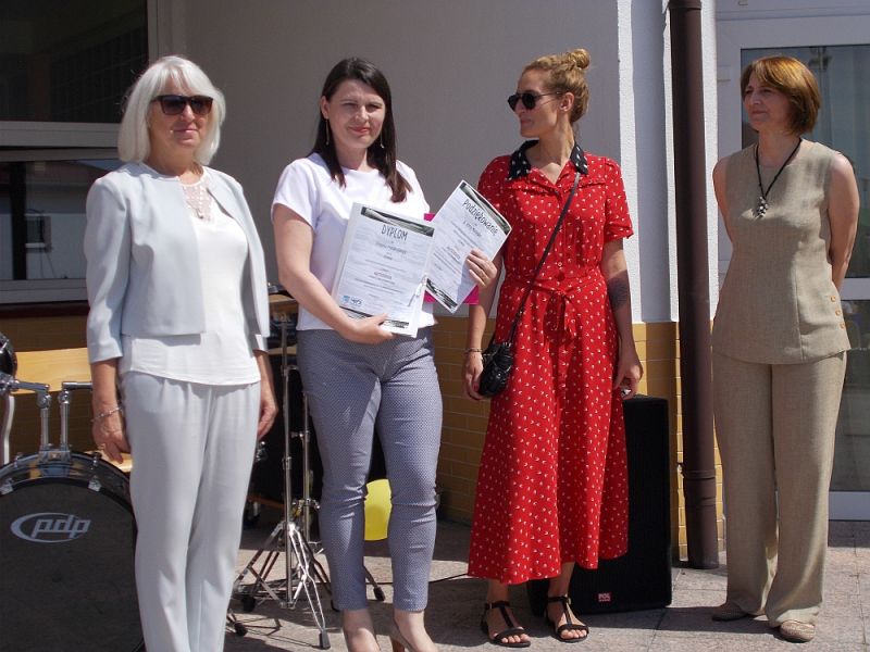 Prof.Anna Matejko w gronie wyróżnionych opiekunów wyróżnionych gazetek.