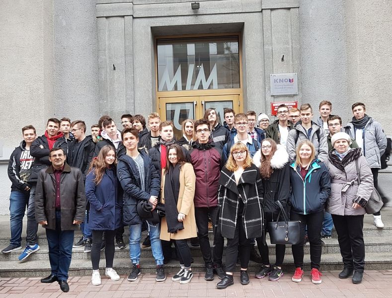 b_800_600_0_00_images_AKTUALNOSCI_jchroscicki_2018_1F_Warszawa_02.jpg
