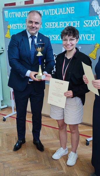 b_800_600_0_00_images_AKTUALNOSCI_smiernicki_2024_06_05_Szachy_Siedlce_02.jpg
